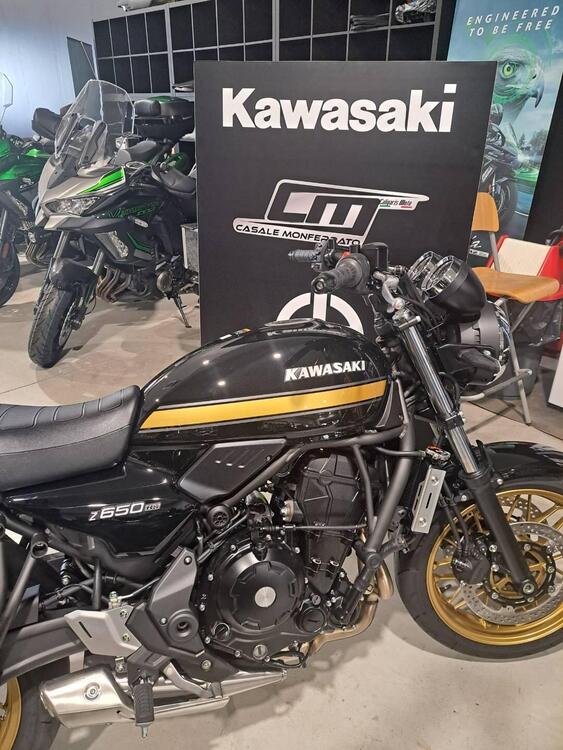 Kawasaki Z 650 RS (2025) (3)