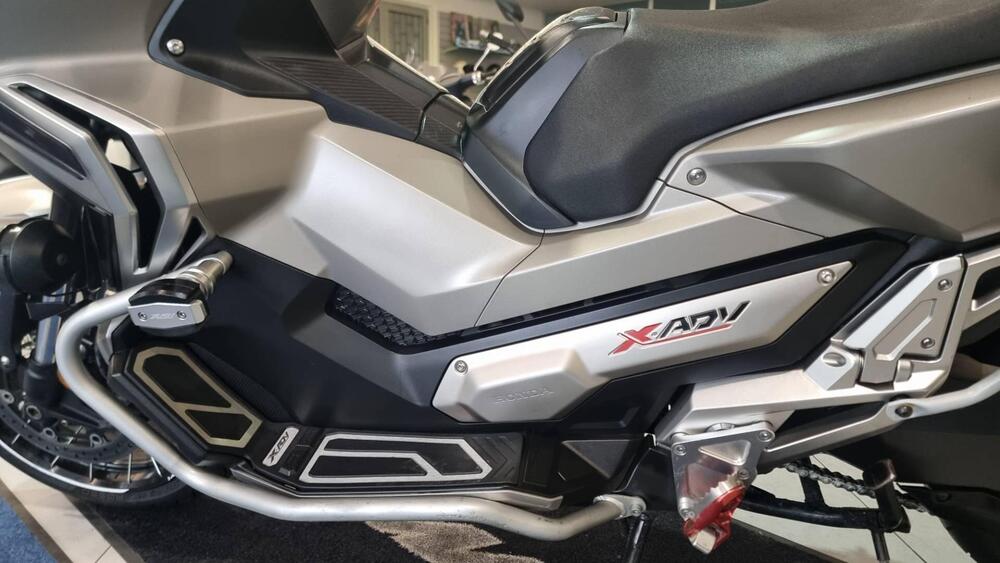 Honda X-ADV 750 Travel Edition (2018 - 20) (5)