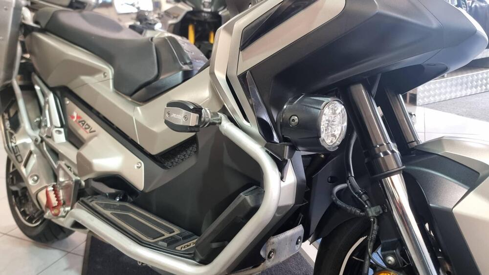 Honda X-ADV 750 Travel Edition (2018 - 20) (3)