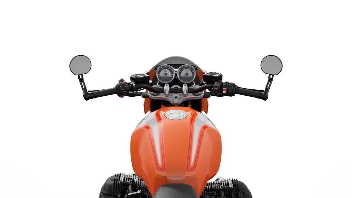 BMW presenta la BMW R 12 S, un tributo alla storica R 90 S (9)