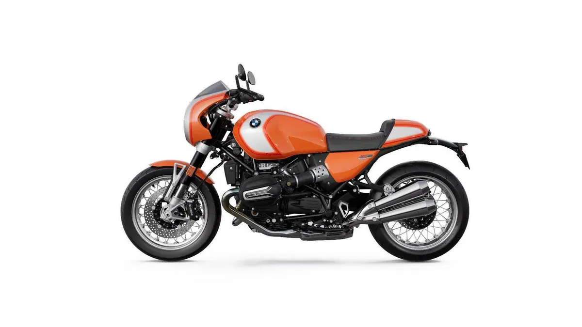 BMW presenta la BMW R 12 S, un tributo alla storica R 90 S (10)
