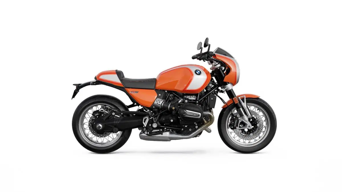 BMW presenta la BMW R 12 S, un tributo alla storica R 90 S (11)
