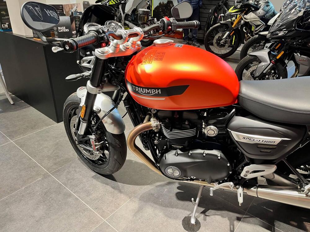 Triumph Speed Twin 1200 (2021 - 24) (4)