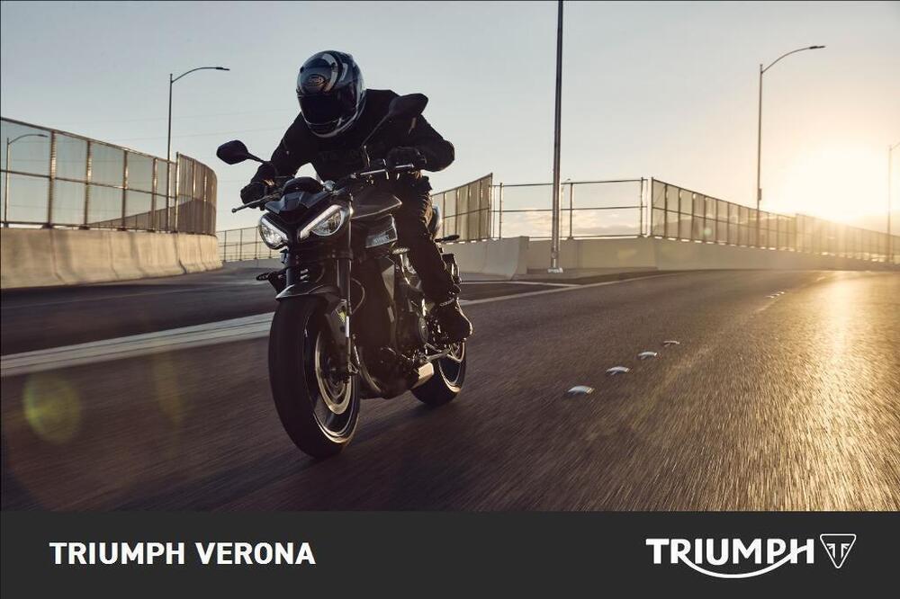 Triumph Street Triple R (2020 - 23) (5)