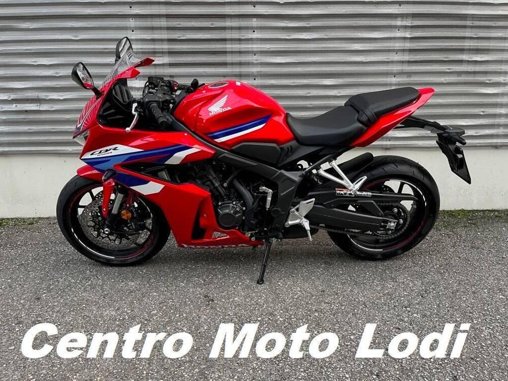 Honda CBR 650 R E-Clutch (2024) (3)