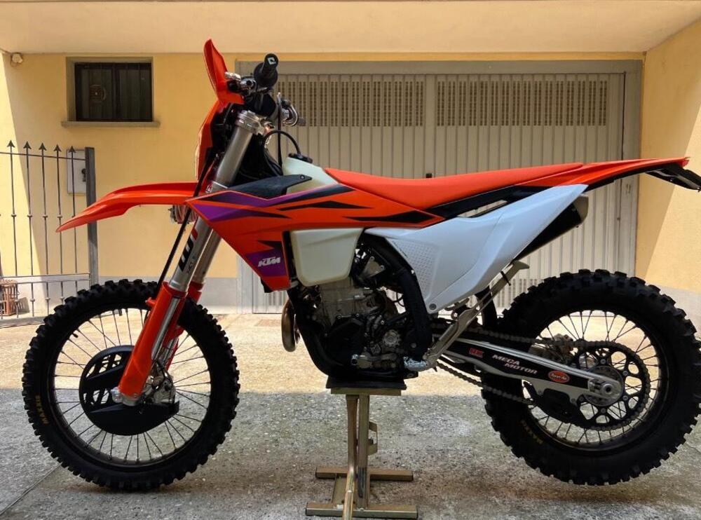 KTM 450 EXC-F (2024) (2)