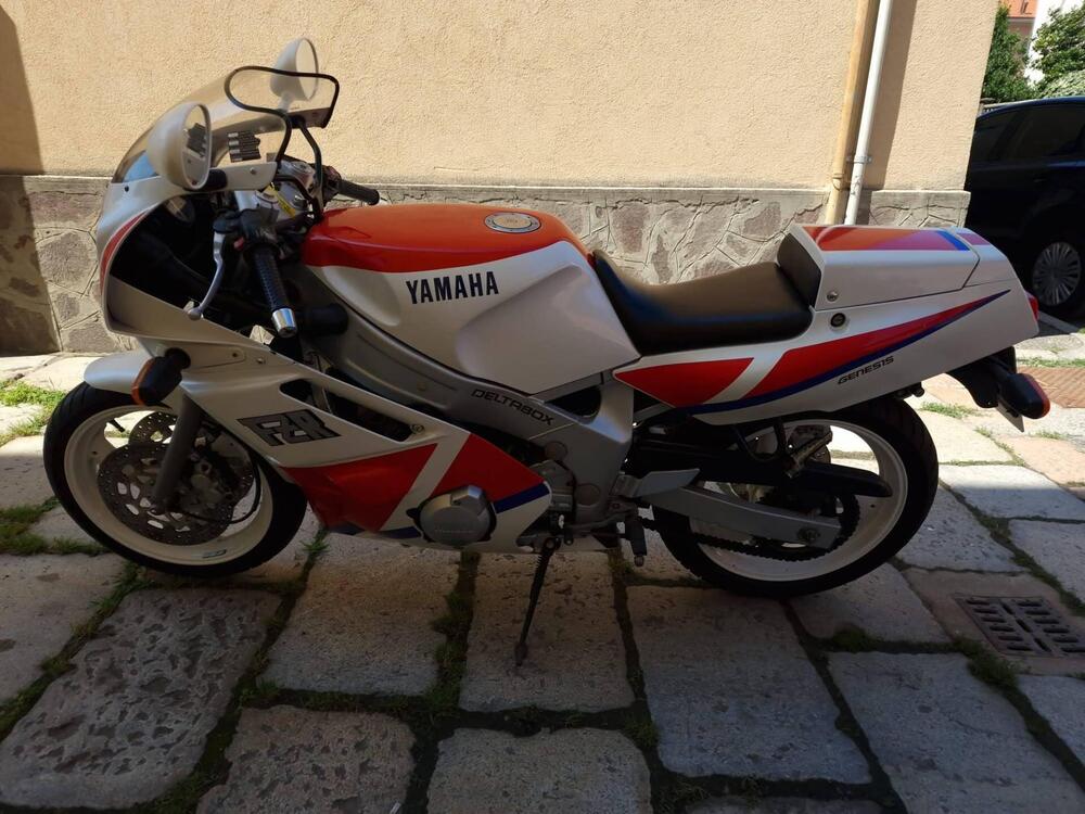 Yamaha FZR 600 (1989 - 90) (5)