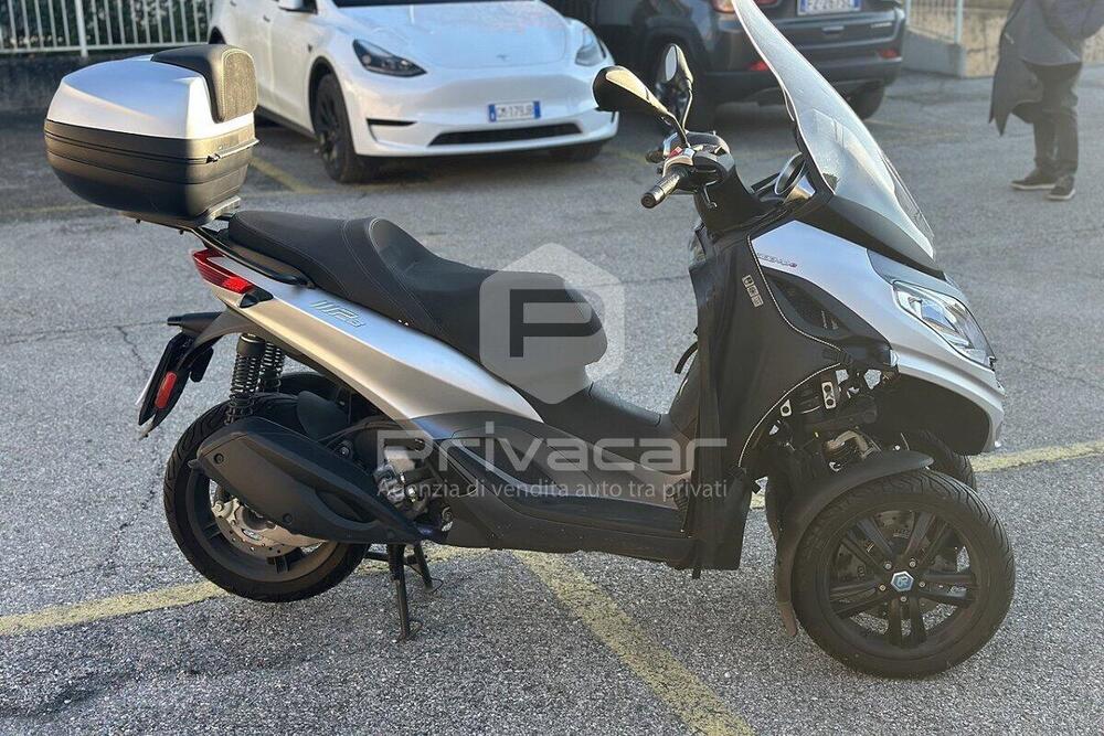 Piaggio MP3 300 ABS Hpe (2021 - 24) (4)