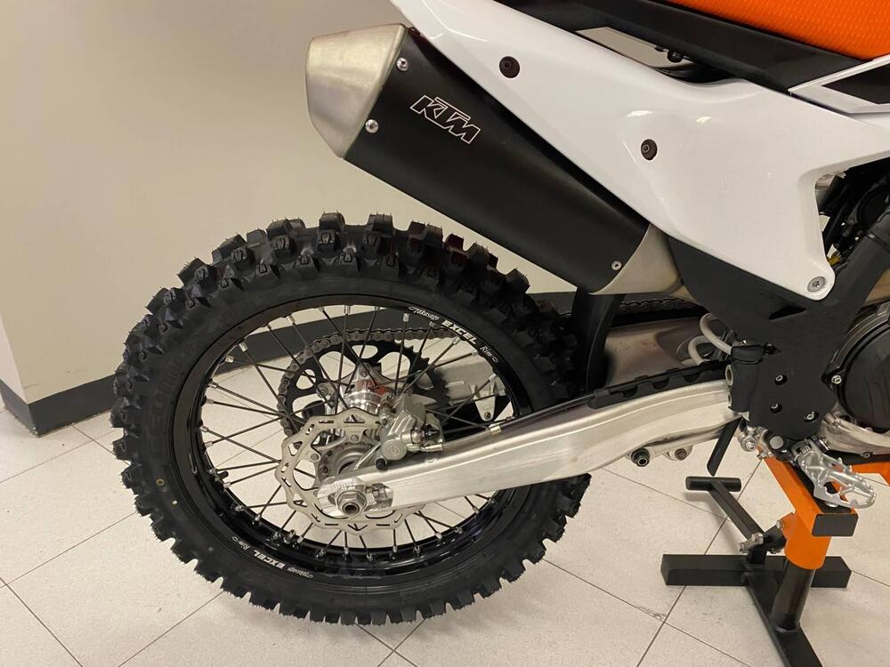 KTM 250 SX-F (2024) (3)