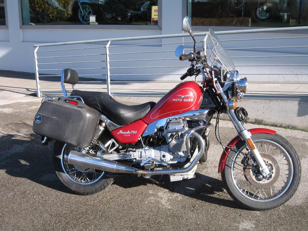 Moto Guzzi Nevada 750 Club (2002 - 06)