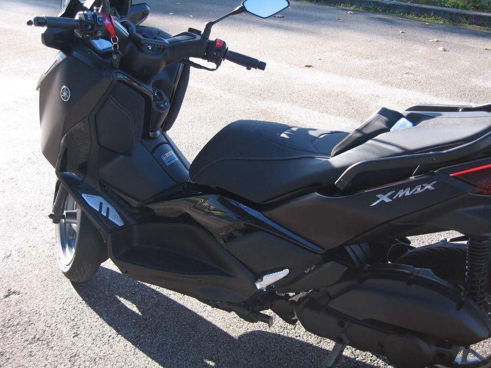 Yamaha X-Max 125 Tech Max (2021 - 24) (4)