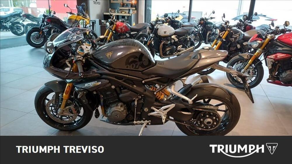 Triumph Speed Triple 1200 RR Bond Edition (2023) (2)