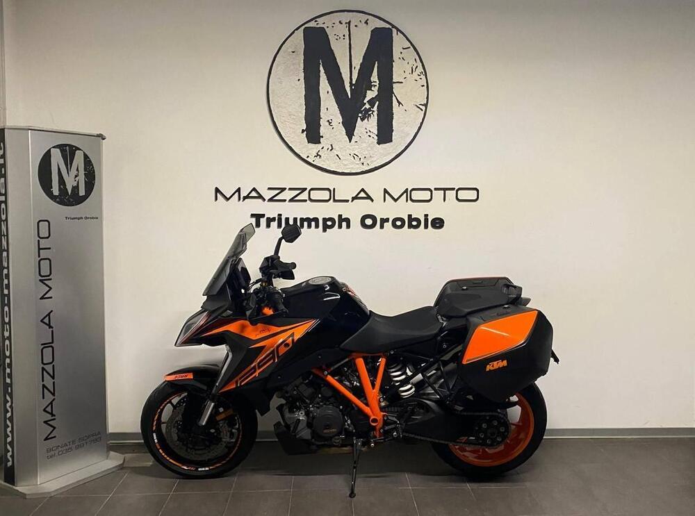 KTM 1290 Super Duke GT (2021) (3)