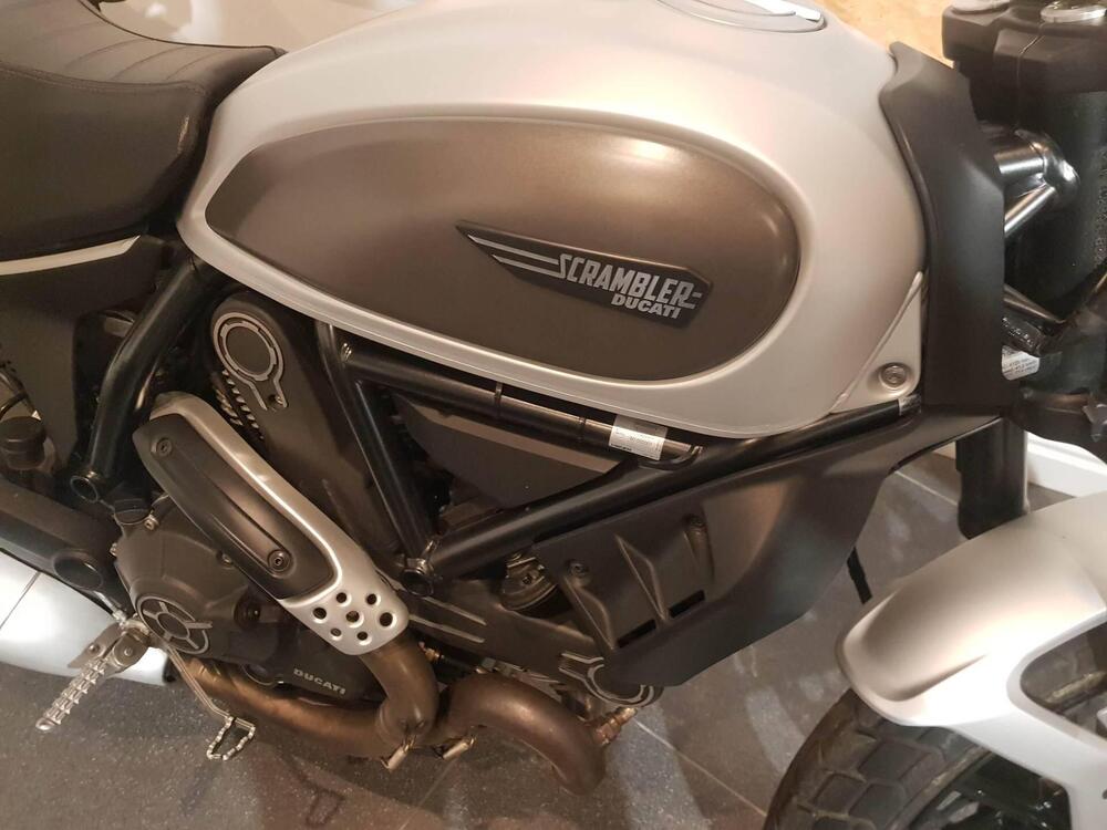 Ducati Scrambler 800 Icon (2017 - 20) (2)