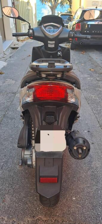 Kymco Agility 50 R16 + (2021 - 24) (3)