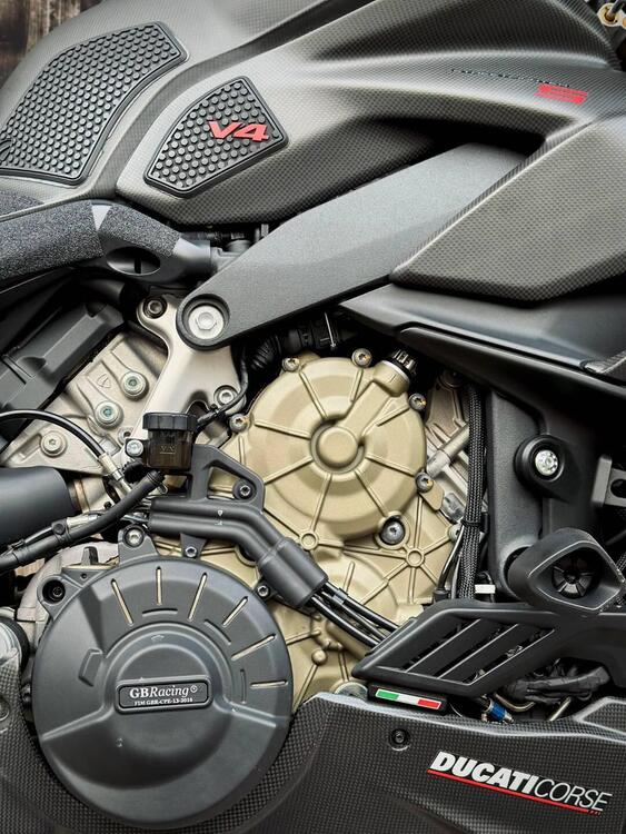 Ducati Streetfighter V4 1100 S (2021 - 22) (5)