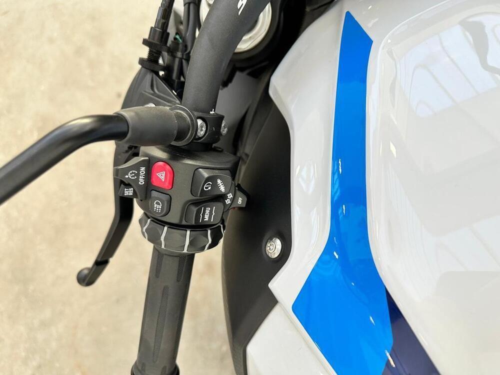 Bmw S 1000 R (2021 - 24) (2)