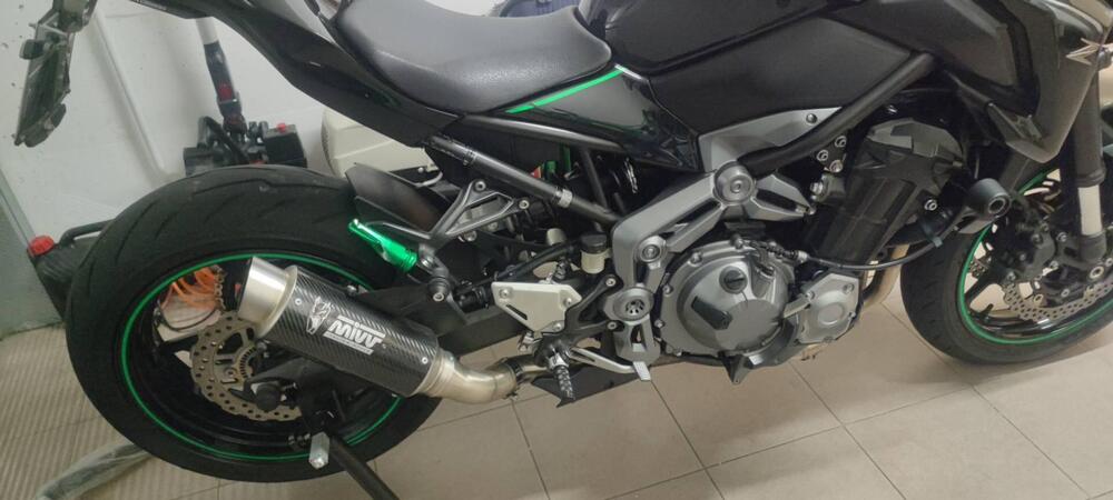 Kawasaki Z 900 (2017 - 18) (2)