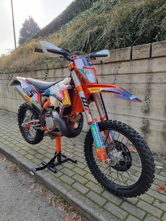 KTM EXC 300 TPI Six Days (2023) (2)