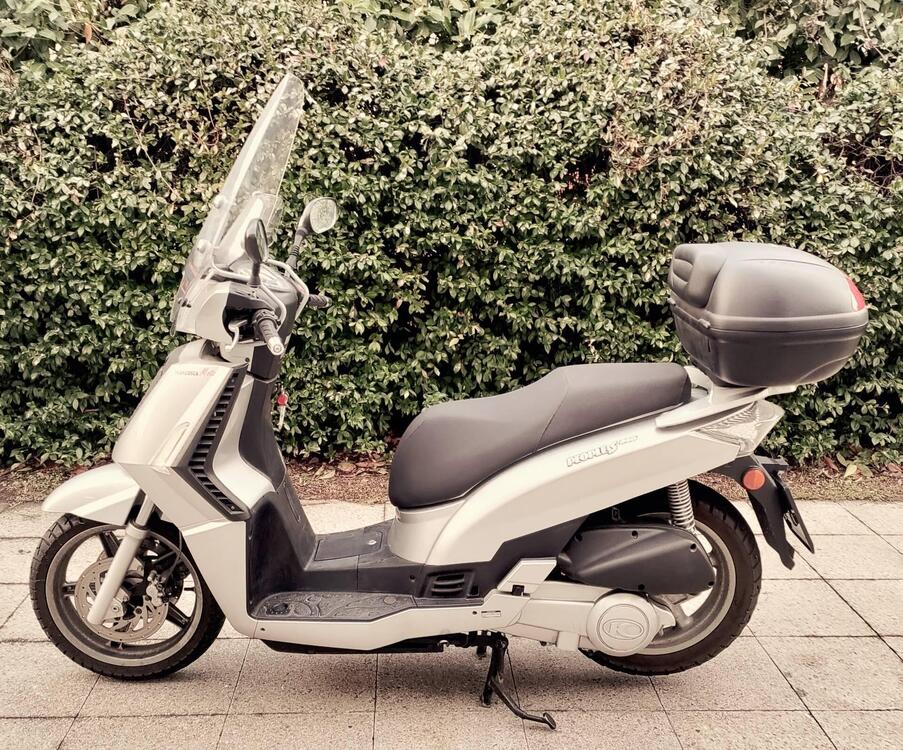 Kymco People 250 S (3)