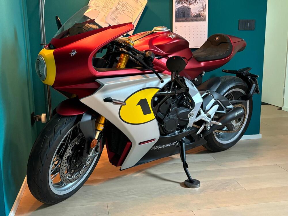 MV Agusta Superveloce 800 Ago (2021 - 23)