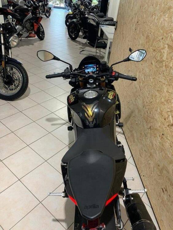 Aprilia Tuono 1100 V4 Factory (2021 - 24) (4)