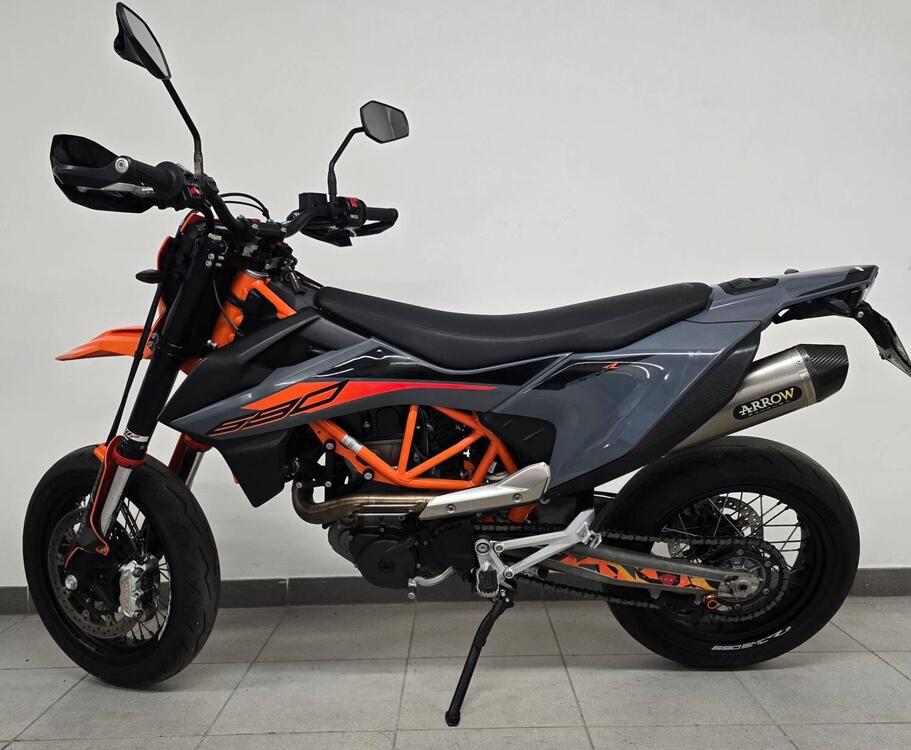 KTM 690 SMC R (2021 - 22)