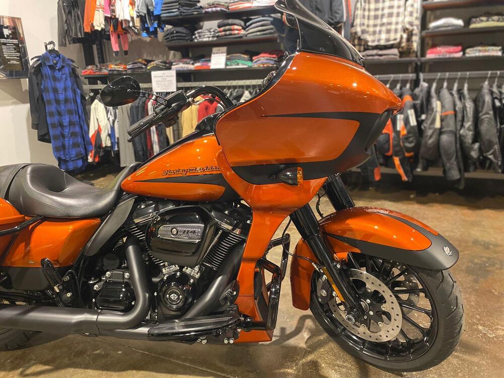 Harley-Davidson 114 Road Glide Special (2019 - 20) - FLTRXS (3)