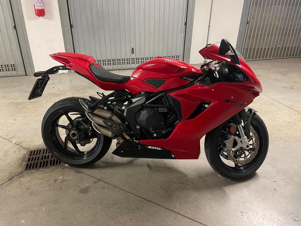 MV Agusta F3 800 Rosso (2021 - 23)