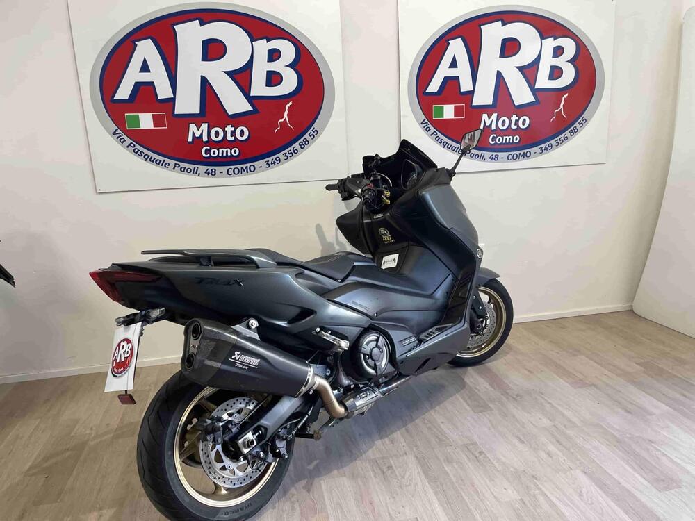 Yamaha T-Max 560 Tech Max (2020) (4)