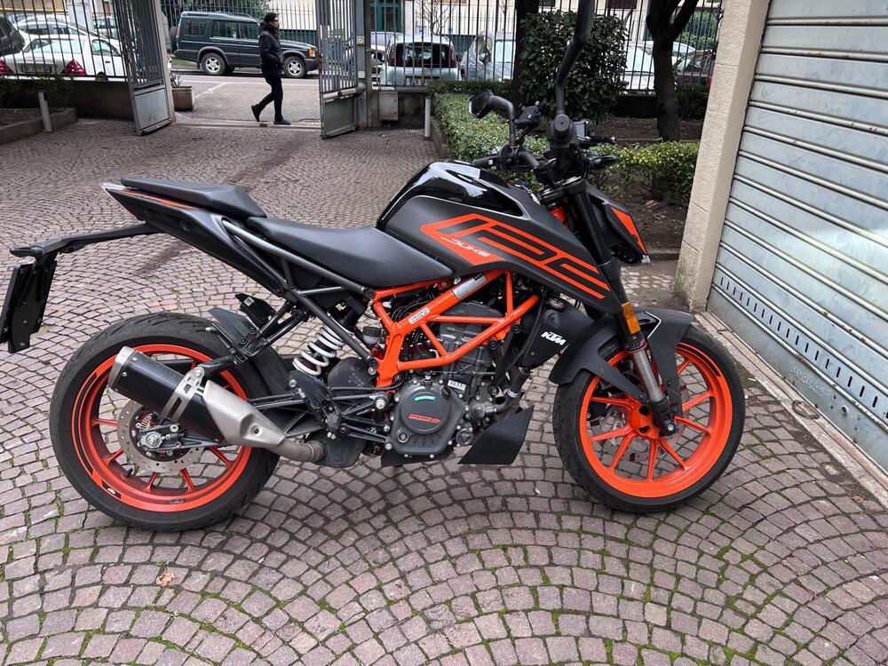 KTM 125 Duke (2021 - 23)