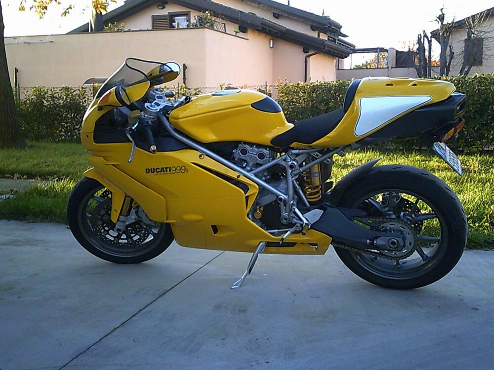 Ducati 999 S (5)