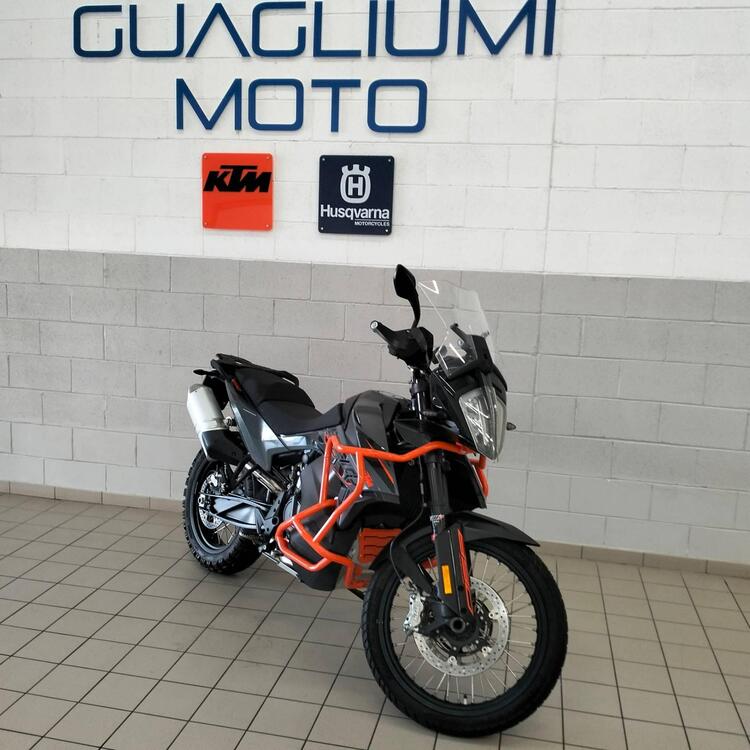 KTM 890 Adventure (2021) (4)