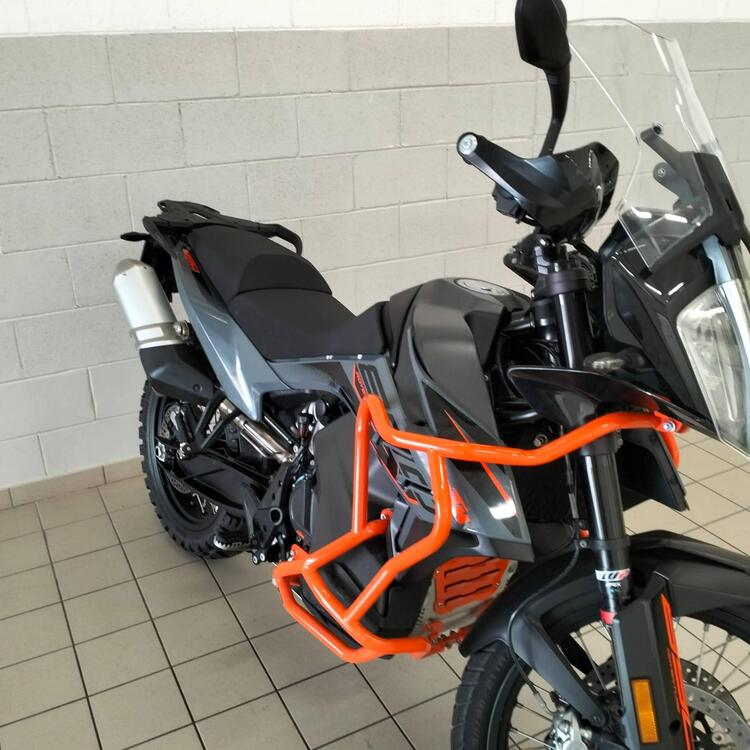 KTM 890 Adventure (2021) (5)