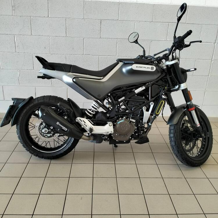 Husqvarna Svartpilen 125 (2021 - 23) (4)