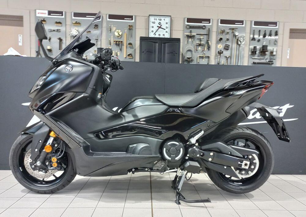 Yamaha T-Max 560 (2022 - 24) (2)