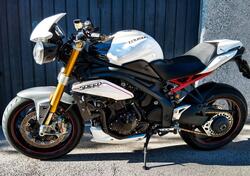 Triumph Speed Triple 1050 R ABS (2011 - 15) usata