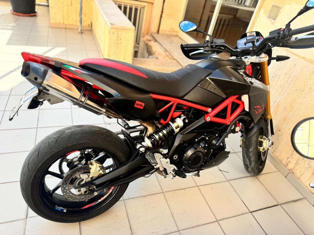 Aprilia Dorsoduro 900 (2017 - 20) (2)