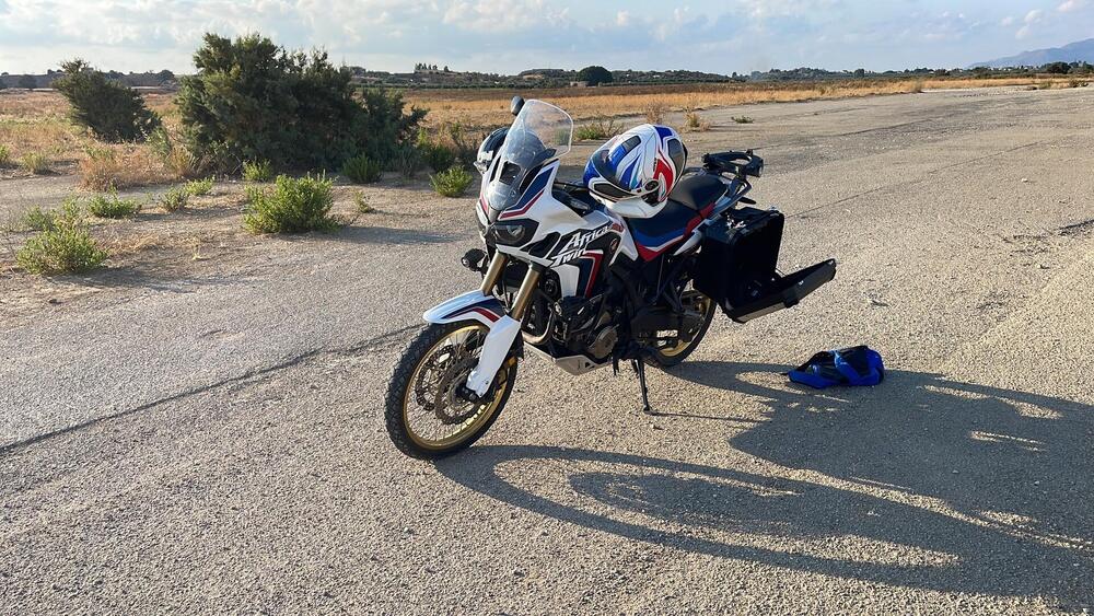 Honda Africa Twin CRF 1000L DCT Travel Edition (2018 - 19)