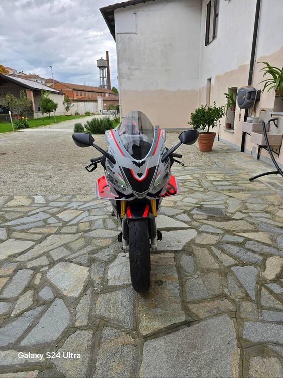 Aprilia RSV4 1100 (2021 - 24) (3)