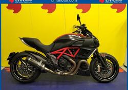 Ducati Diavel 1200 Carbon (2010 - 13) usata