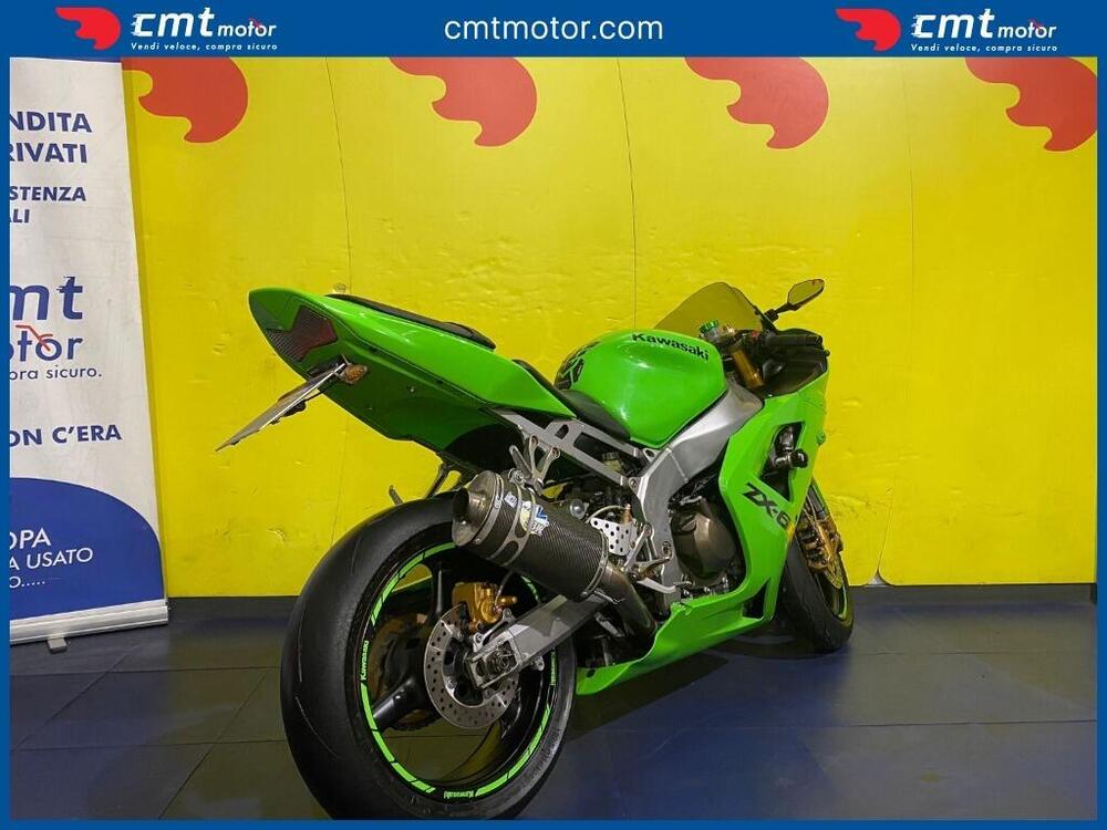 Kawasaki Ninja 636 ZX-6R (2003 - 04) (4)