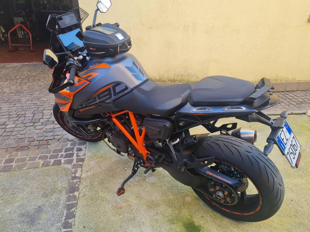 KTM 1290 Super Duke GT (2022 - 24) (5)