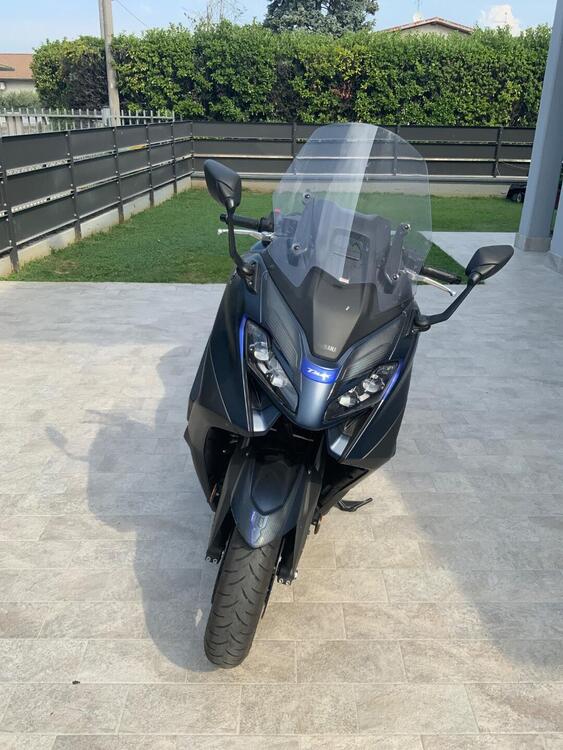 Yamaha T-Max 560 (2022 - 24) (2)