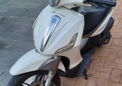 Piaggio Beverly 350 SportTouring ie (2011 - 15) usata