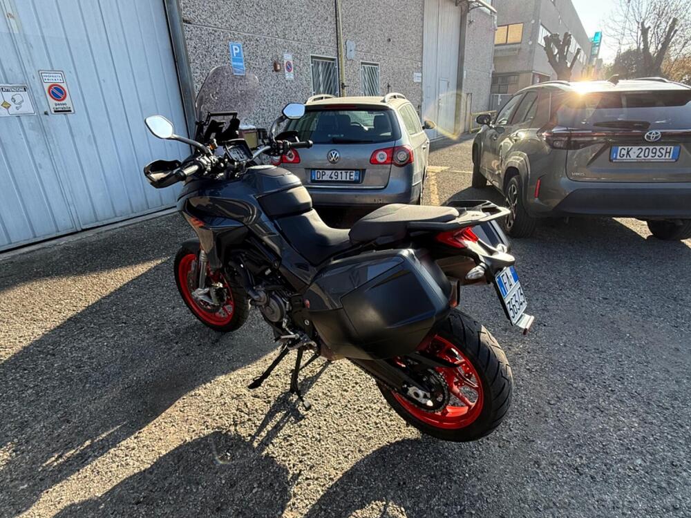 Ducati Multistrada V2 S (2022 - 24) (3)