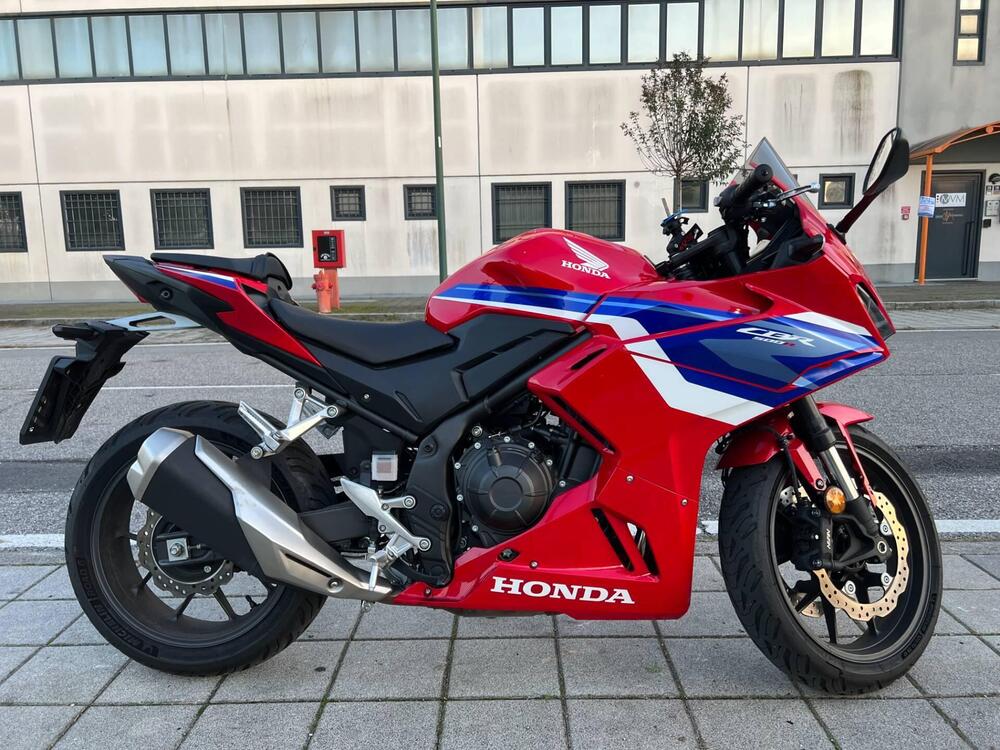 Honda CBR 500 R (2024) (5)