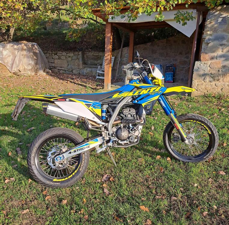 Valenti Racing SM 125 Z (2020 - 22) (2)