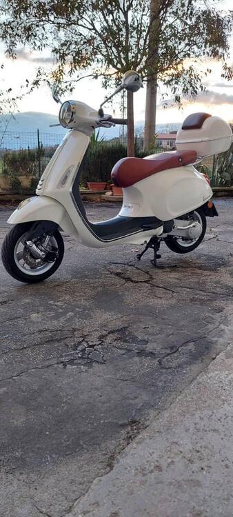 Vespa Primavera 50 2T (2014 - 17) (2)