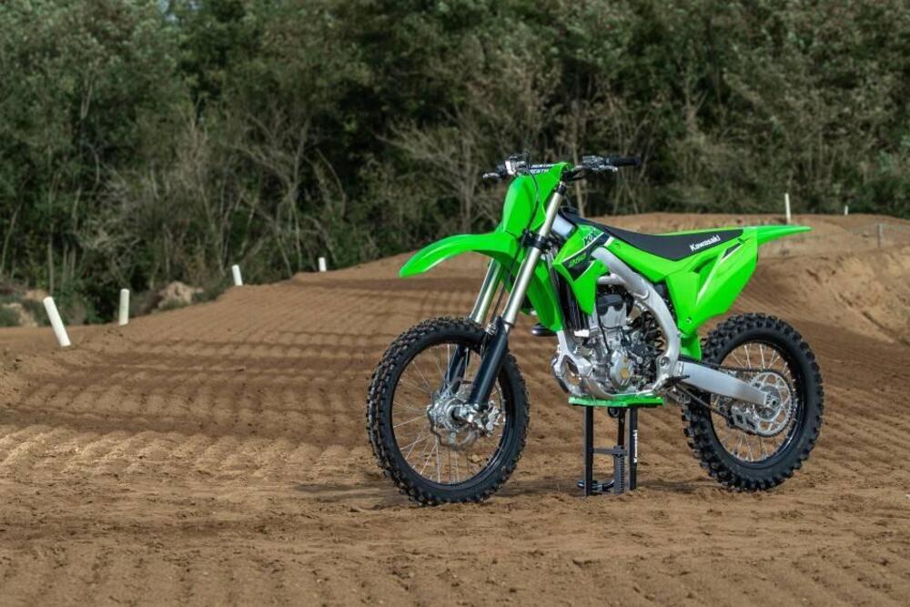 Kawasaki KX 250 F (2023) (2)